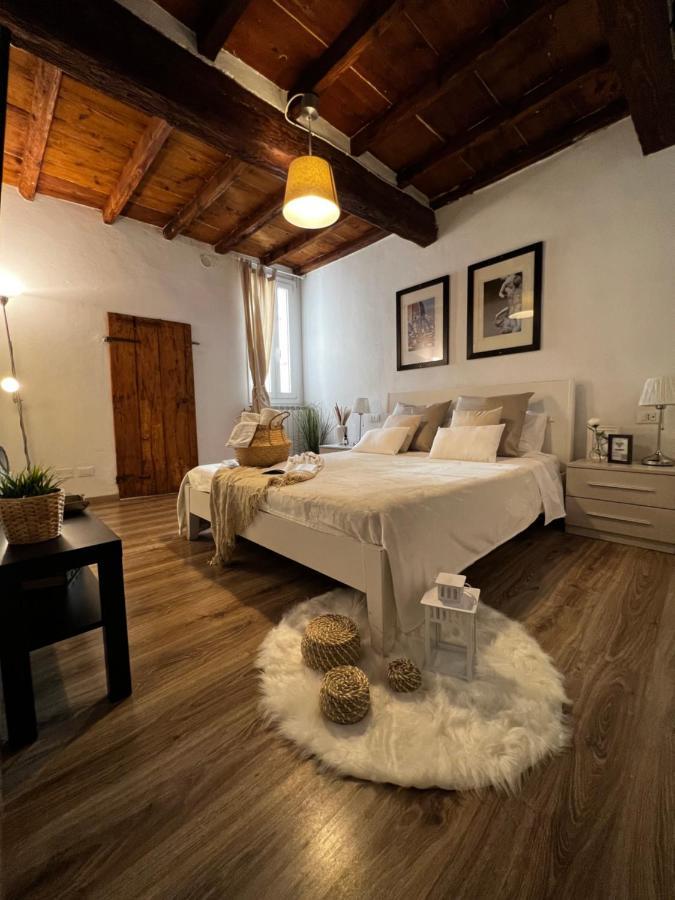 A Casa Di Anna Hotel ฟลอเรนซ์ ภายนอก รูปภาพ