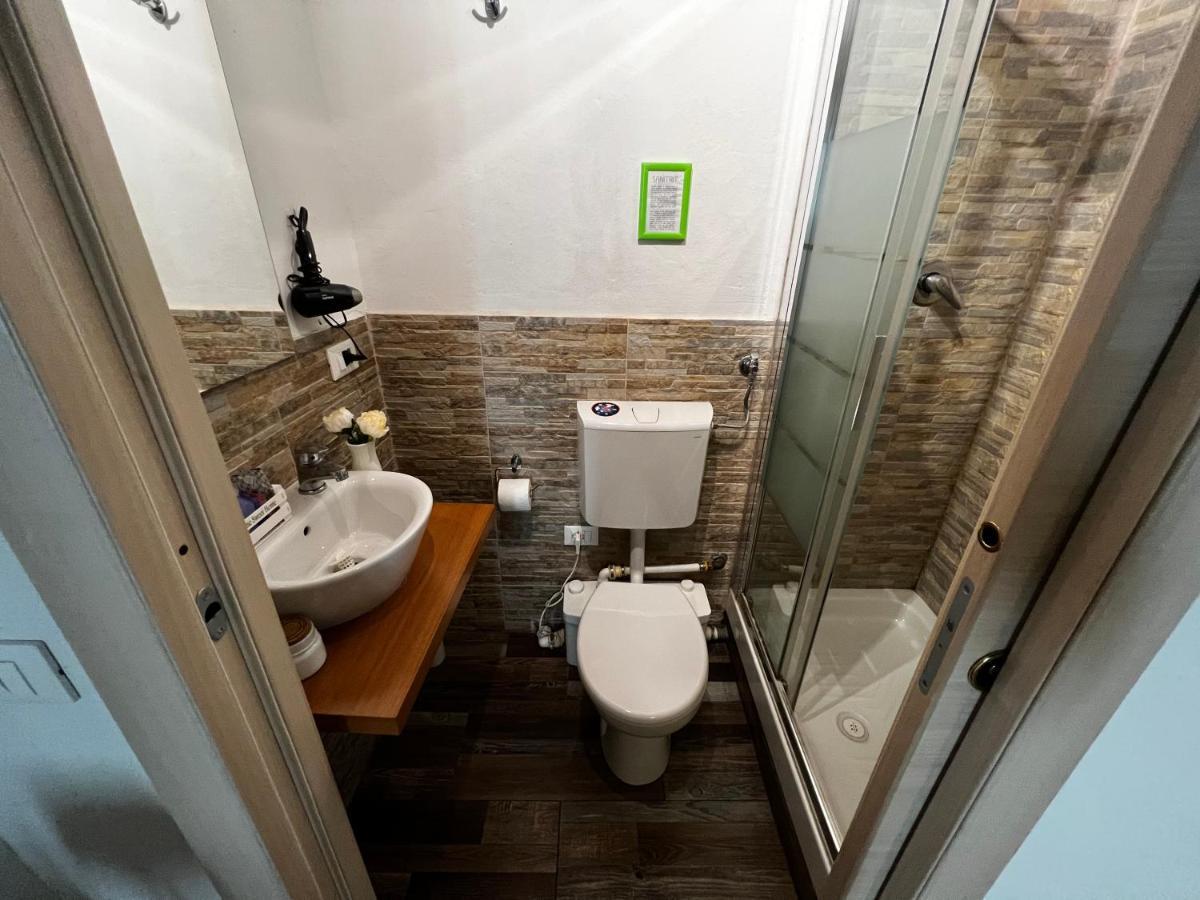 A Casa Di Anna Hotel ฟลอเรนซ์ ภายนอก รูปภาพ